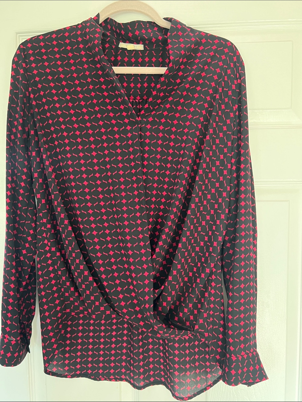 Dleione  Black and Pink Patterned Women's Blouse